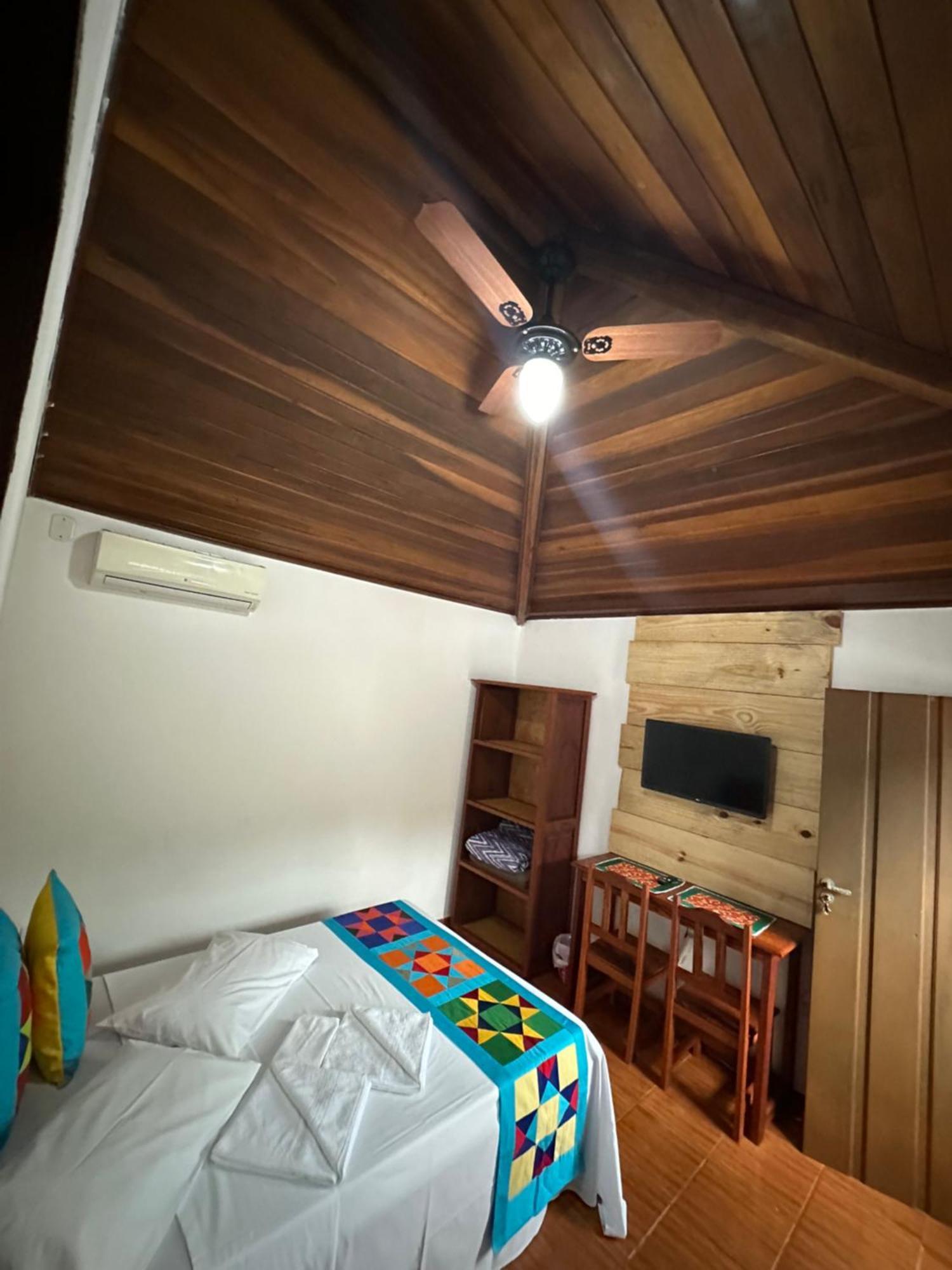 Naymar Casa Familiar Paraty